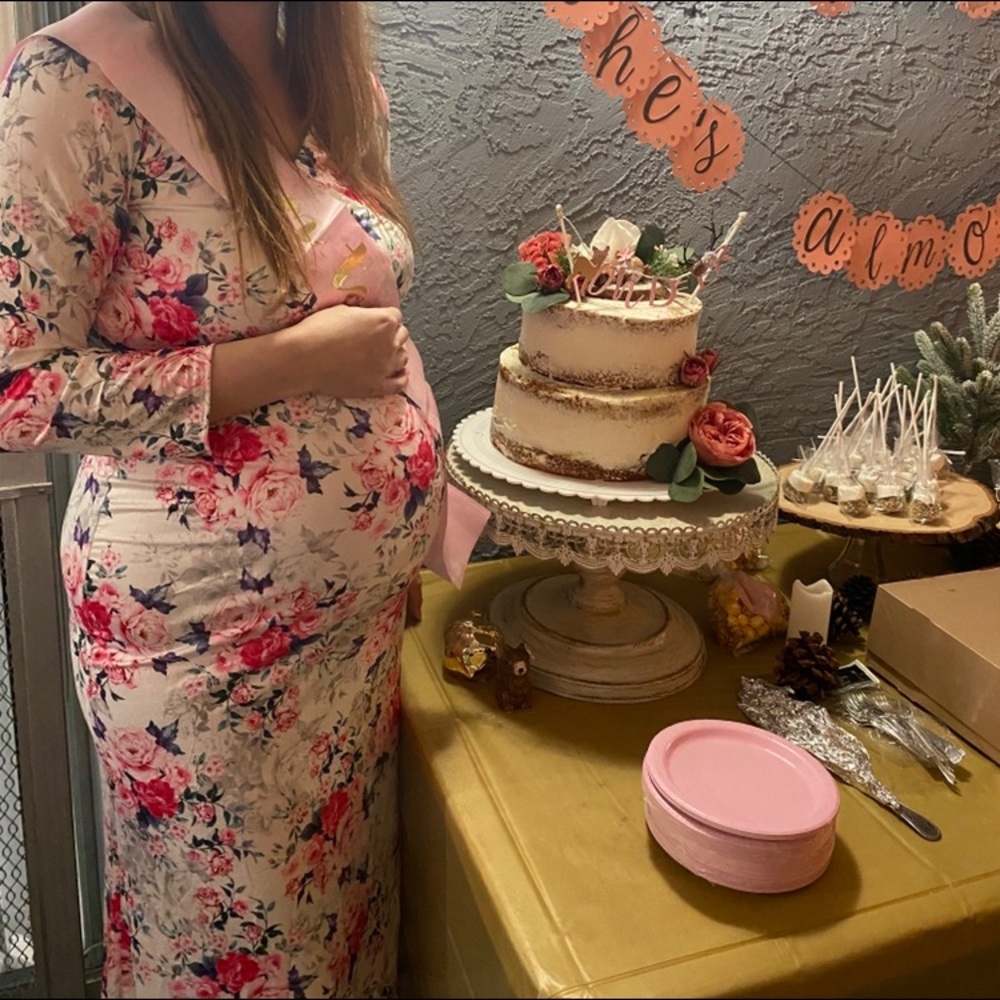 Maternity dress size small